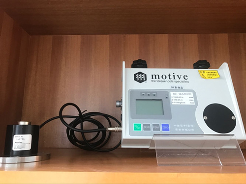 江蘇某電氣公司向我司采購(gòu)了一批M2I-QLSA0100系列扭力測(cè)試儀